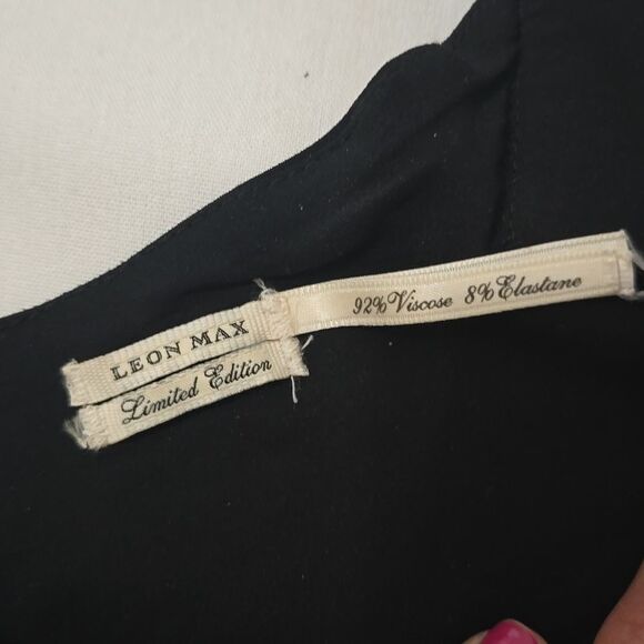 LEON MAX Limited Edition one Elegant Black One-Shoulder Dress XSP - Picture 8 of 10